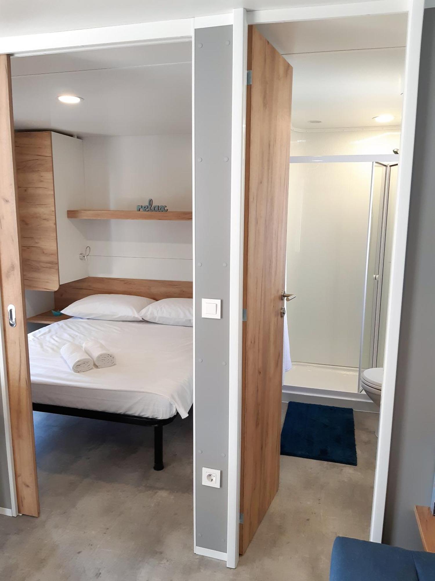 Otium Mobile Homes บีโอกราดนาโมรู ภายนอก รูปภาพ